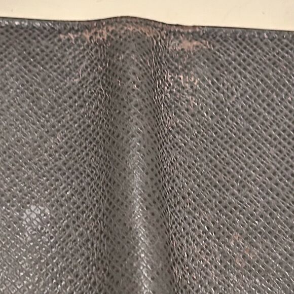 Louis Vuitton Bifold Cardholder Long Wallet Gray Textured Leather Minimalist - Picture 11 of 15